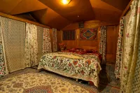 New Bombay Heritage Group of HouseBoats