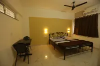 Shree Swami Samarth Resort Hotel di Diveagar