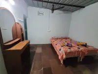 Hotel Gowri Hotels in Sanapur