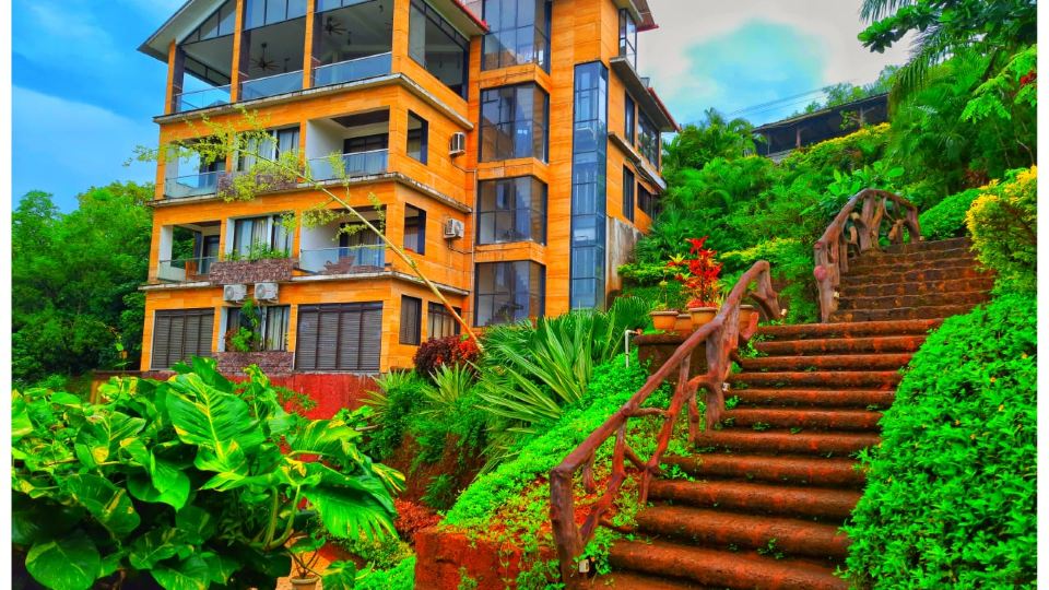 Kudle Beach View Resort and Spa Gokarna