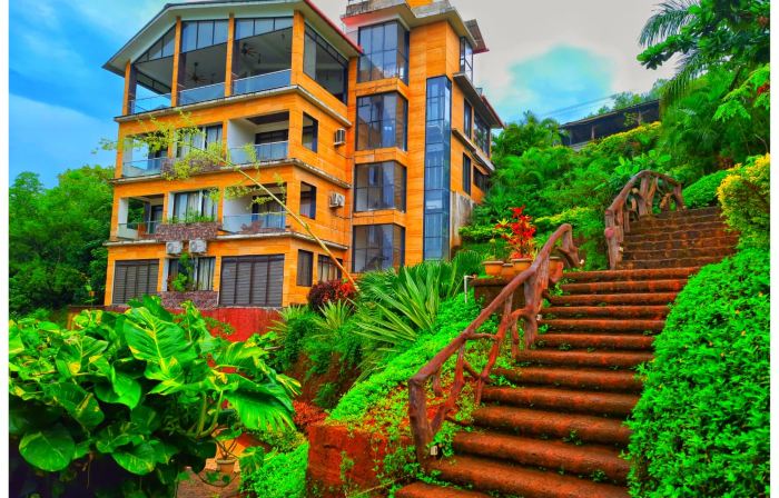Kudle Beach View Resort and Spa Gokarna