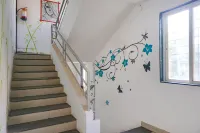 Via the Guest House Hotels in Khadewadi