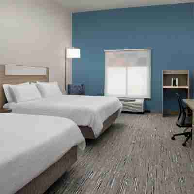 Holiday Inn Express & Suites Knoxville-Clinton Rooms