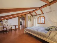 Villa Mistral