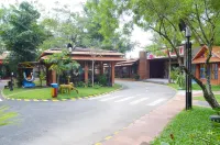 Hoa de Nhat Resort Dong Nai Hotels in TT. Long Thanh