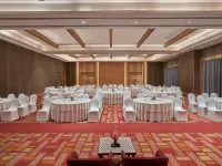 Hyatt Regency Lucknow Hotels near Gomti Nagar