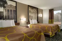 Super 8 by Wyndham Pearl/Jackson/East Hotels in Brandon