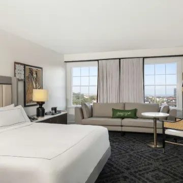 Mills House Charleston, Curio Collection by Hilton Hotels near Rainbow Row