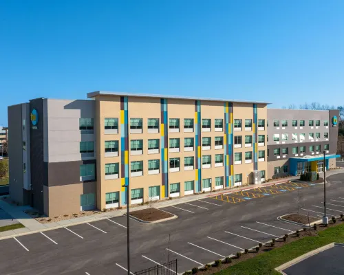 Tru by Hilton Naperville Chicago Hotels in DuPage County
