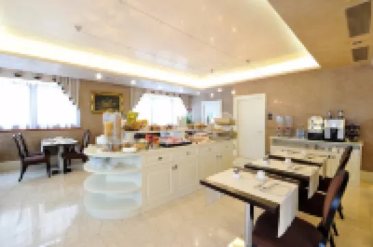 Hotel Roxy Plaza Hotels in 