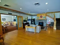 Country Inn & Suites by Radisson, Clinton, IA Hotels in Thomson