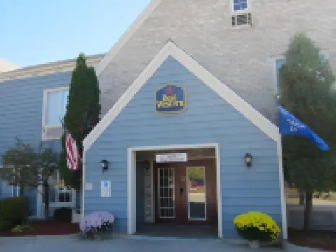 Baymont by Wyndham Mequon Milwaukee Area