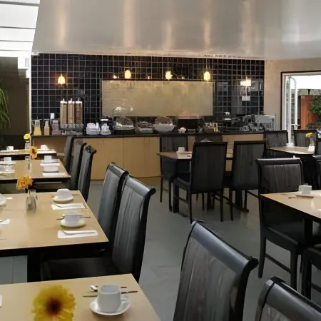Carlyle Inn Отели рядом с достопримечательностью «Фэрфакс»