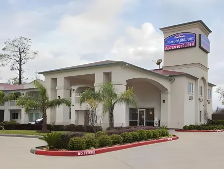 HomeBridge Inn and Suites