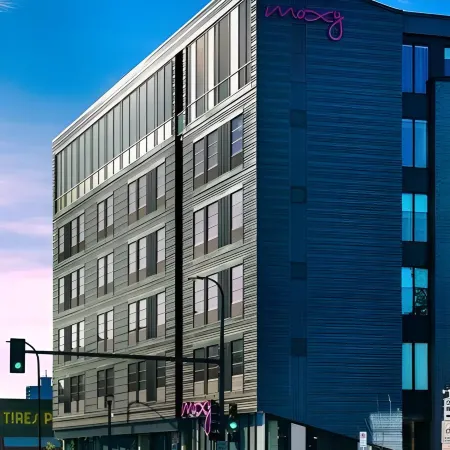 Moxy Minneapolis Uptown