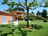 Les Sables d'Ocre & Spa Hotels in Lioux