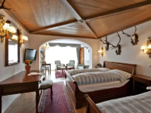 Swiss-Chalet Merlischachen - Romantik Schloss-Hotel am See Hotels in Kussnacht