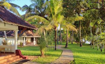 Palmgrove Lake Resort