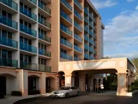 Jupiter Beach Resort & Spa Hotels near Walmart Supercenter