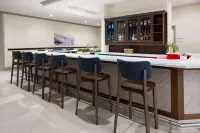 米爾福德希爾頓花園酒店 - 酒吧
