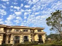 Yangjiang Hailing Island Haishu Homestay Hotels in Evergrande Hawaii