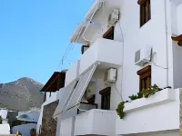 Apollo Studios Hotéis em Tilos