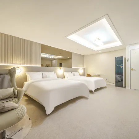 Incheon (Unseo-Dong) DK Airport Hotel