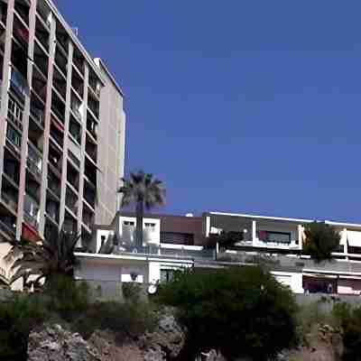 Apartamentos la Roca Rentals Hotel Exterior