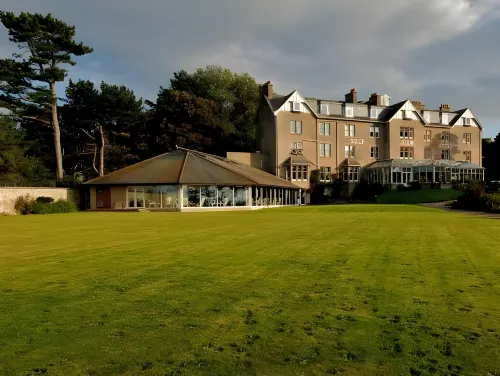 Golf View Hotel & Spa Hotels in Cromarty