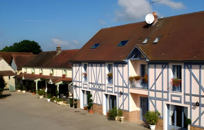 Logis Hôtel Restaurant Aux Maisons
