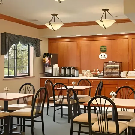 Super 8 by Wyndham South Bend