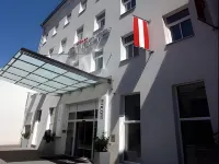 Hotel Orangerie Hotels in Meidling