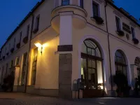 Hotel Slunce Hotels near Slovacke Muzeum