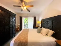 Hacienda Paradise Hotel