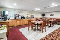 TiltonLodge Inn & Suites