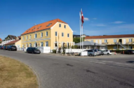 Hvalpsund Færgekro Hotels in 