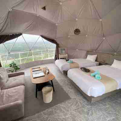 Blissful Garden Rooms