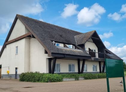 Willen Lodge