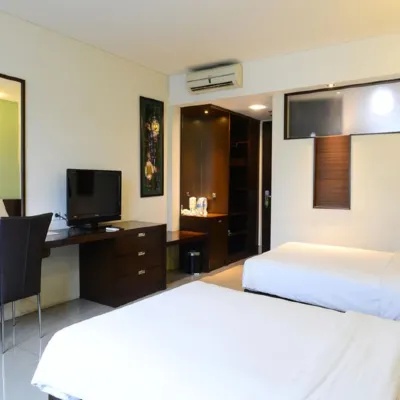 Bamboo Inn Hotel & Cafe Hotels near Museum of Textile