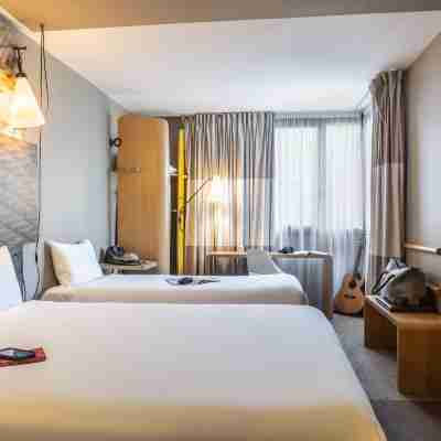 Ibis Gonesse le Bourget Rooms