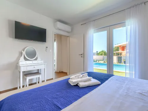 Corona Cordis - parking