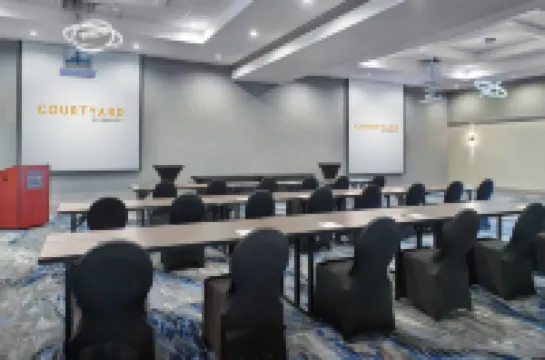 コートヤード バイ マリオット ワーナー ロビンズ