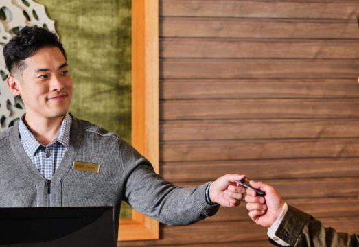 Fairfield Inn & Suites Hanford Hotel Overview