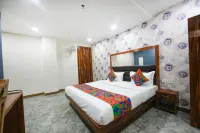 FabHotel Mona Continental - Nr. Laxmi Nagar IT Hub Hotels in Mayur Vihar Phase 1