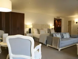 Corpo Santo Lisbon Historical Hotel