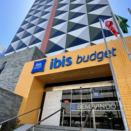 Ibis Budget Salvador Отели рядом с достопримечательностью «Парк аттракционов Блу-Кост»