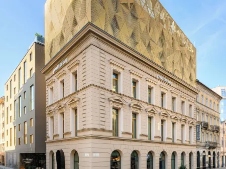 Pullman Budapest Отели рядом с достопримечательностью «Базилика святого Иштвана»