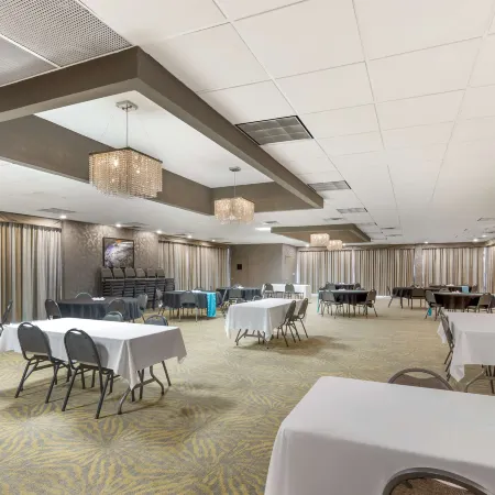 Best Western Plus Landing View Inn  Suites