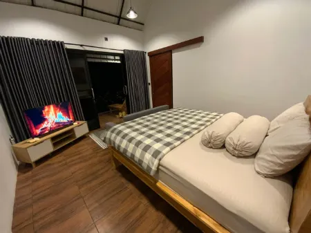 Maple Cabin Отели в г. Cisarua