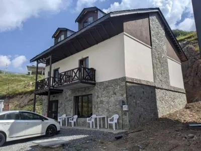 Khando 2023 Guest House Các khách sạn gần Mount Kazbek